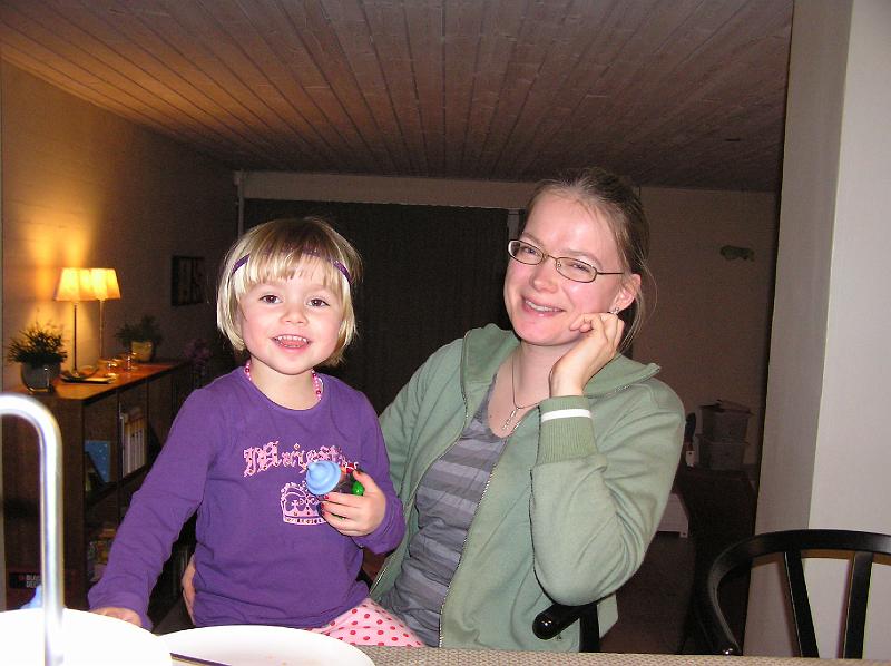 P2020169.JPG - 2 der siger appelsin