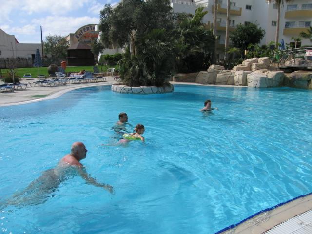 IMG_3432.JPG